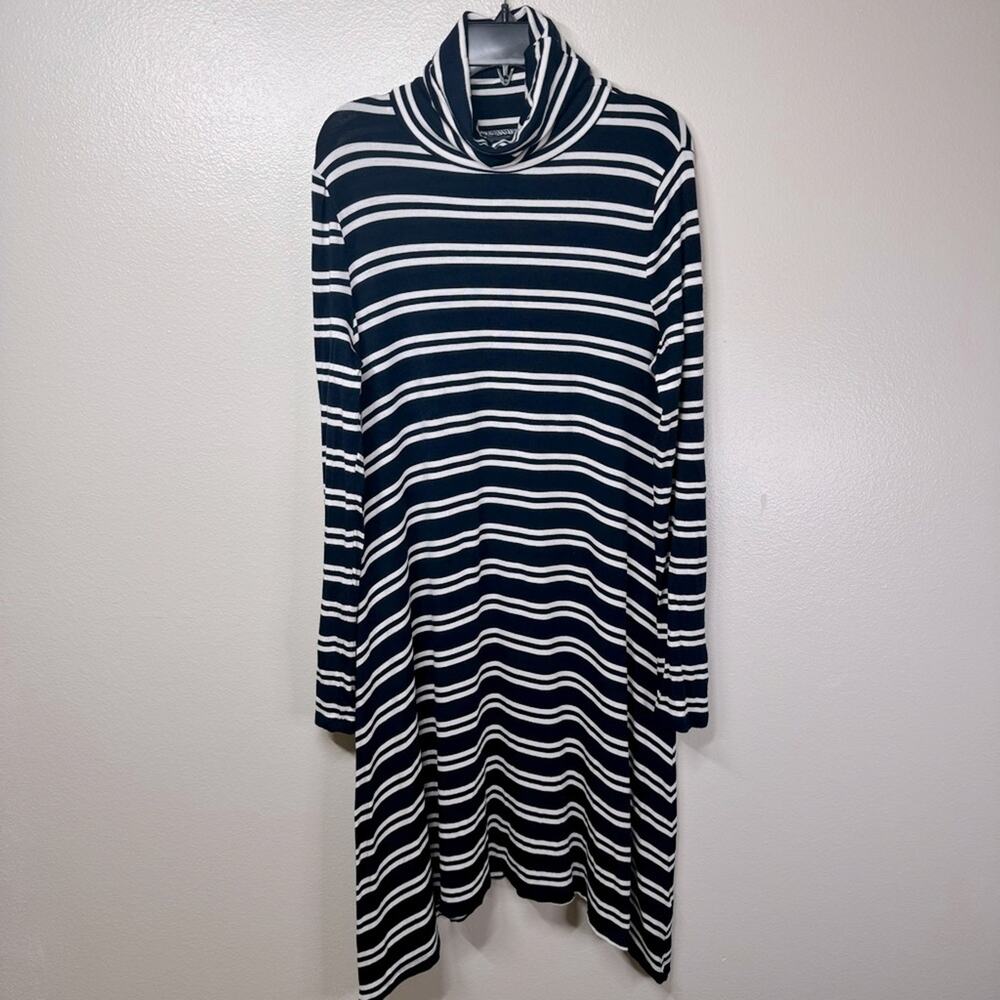 Anthropologie MAEVE White and Navy Striped Dress Turtleneck Women’s Medium